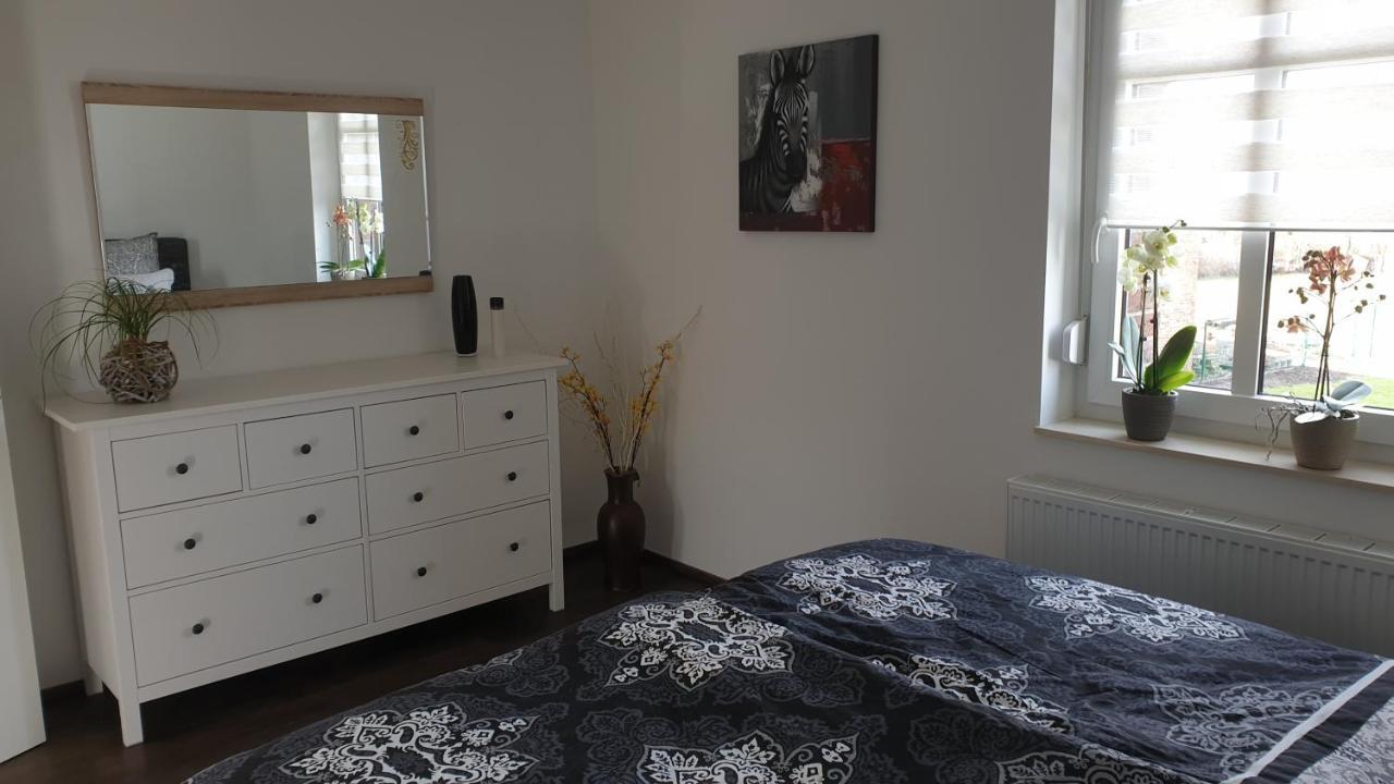 Seensucht & Urlaubstraeume, Ferienwohnung "Seerose" Гросрешен Экстерьер фото