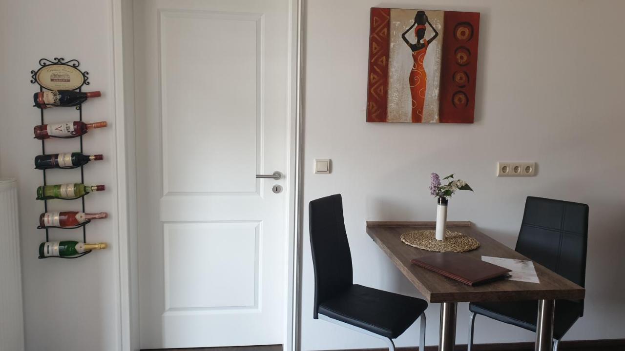 Seensucht & Urlaubstraeume, Ferienwohnung "Seerose" Гросрешен Экстерьер фото